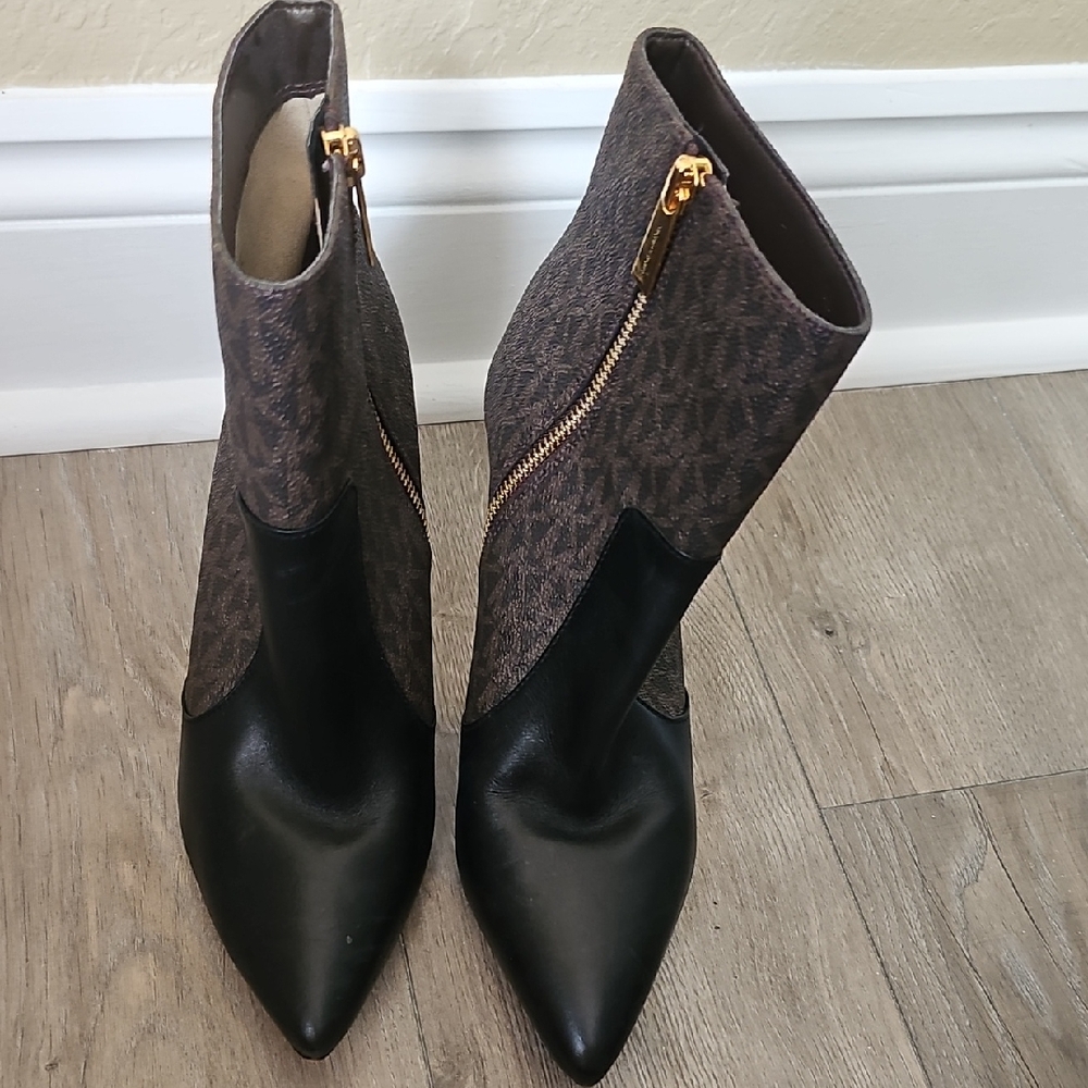 Elegant Black and Brown Women's Ankle Boots